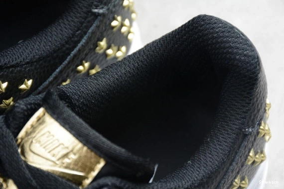 LOW STARS BLACK NIKE AIR 1 AR0639-001 FORCE 0122